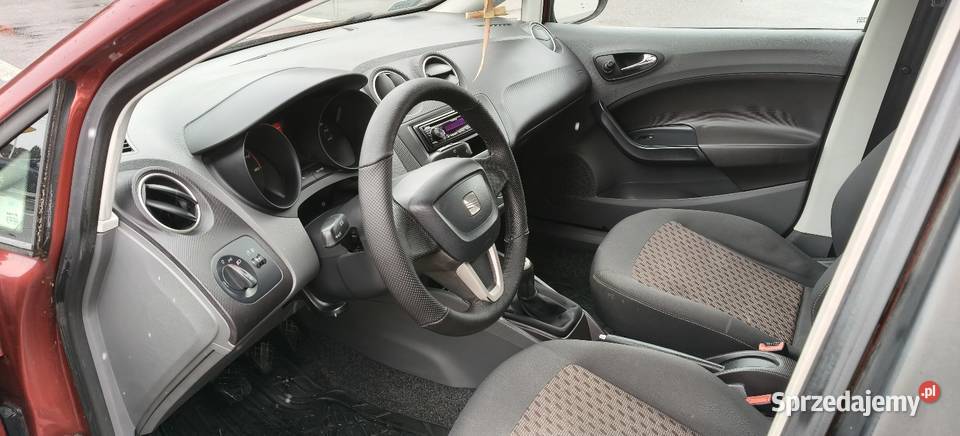 Seat Ibiza 12 benzyna Niski przebieg Salon Ibiza Rzeszów sprzedam