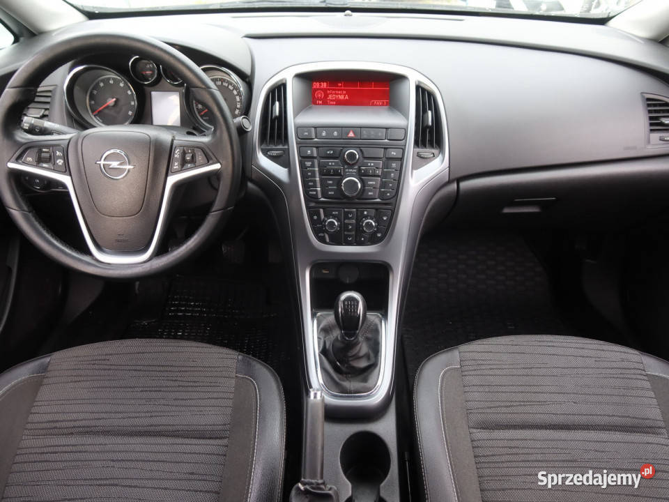Opel Astra 14 T manualna Astra Samochody osobowe Katowice