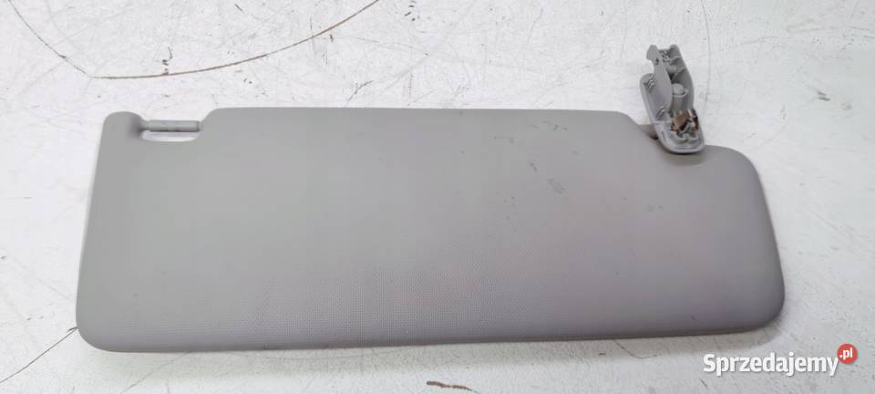 OSŁONA SŁONECZNA LEWA AUDI A3 A4 B9 A5 8V5857551 osobowe Przystajń