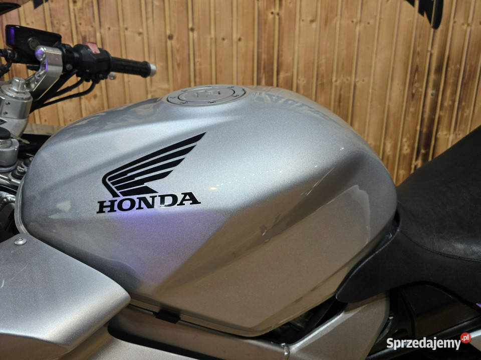 Honda VFR ZADBANY BŁYSZCZY technicznie super benzyna sprzedam
