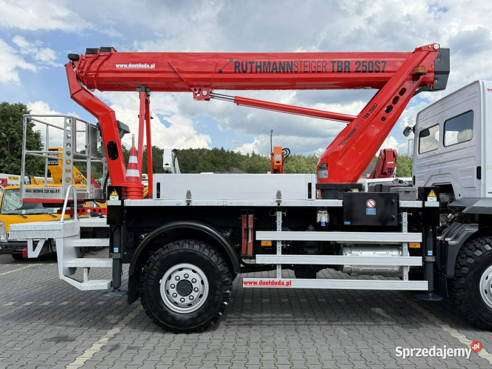 Mercedes Atego E6 4x4 Zwyżka RUTHMANN TBR250 S7 Samochody ciężarowe świętokrzyskie Widełki
