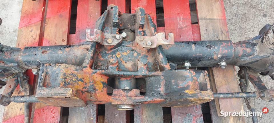 Przednia oś amortyzowana Zetor 5211601170117211 sprzedam
