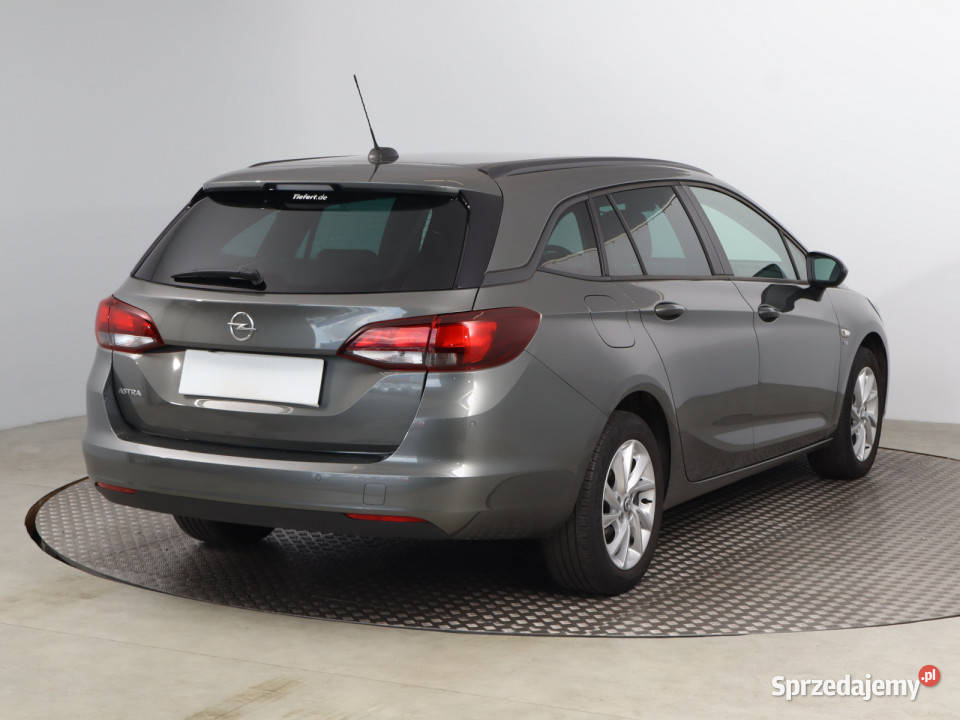 Opel Astra 12 Turbo