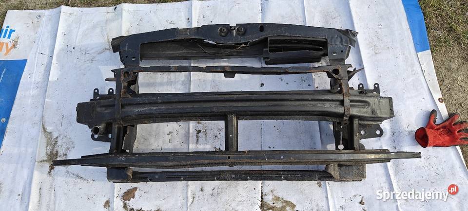 SKODA Octavia II Pas przedni dolnośląskie Siechnice sprzedam