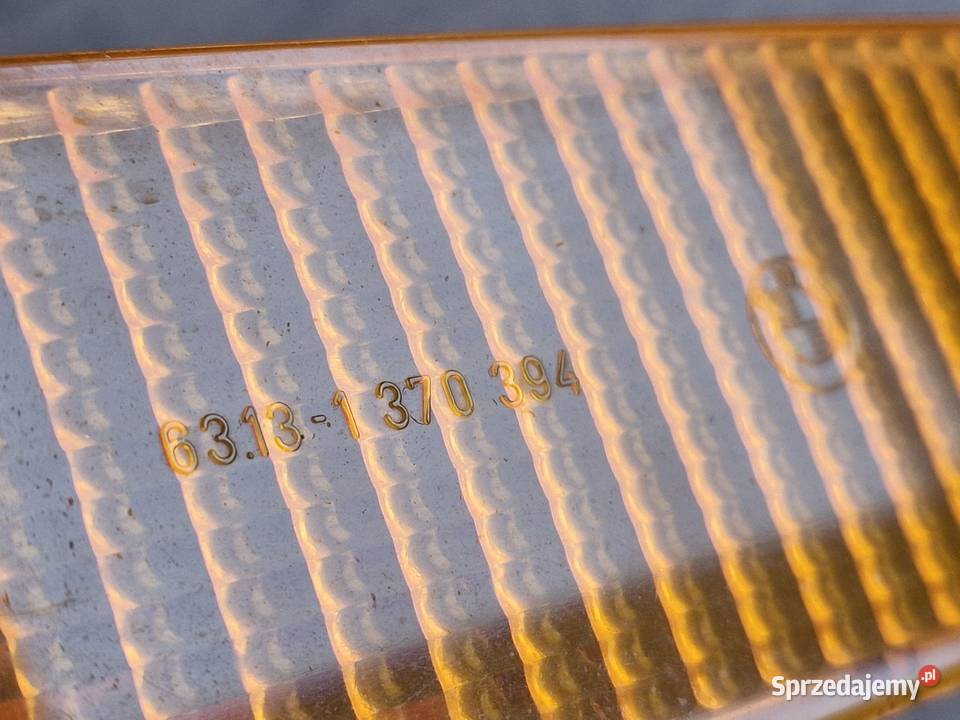 Klosze kierunkowskazów BMW E30 Części samochodowe Kraków sprzedam
