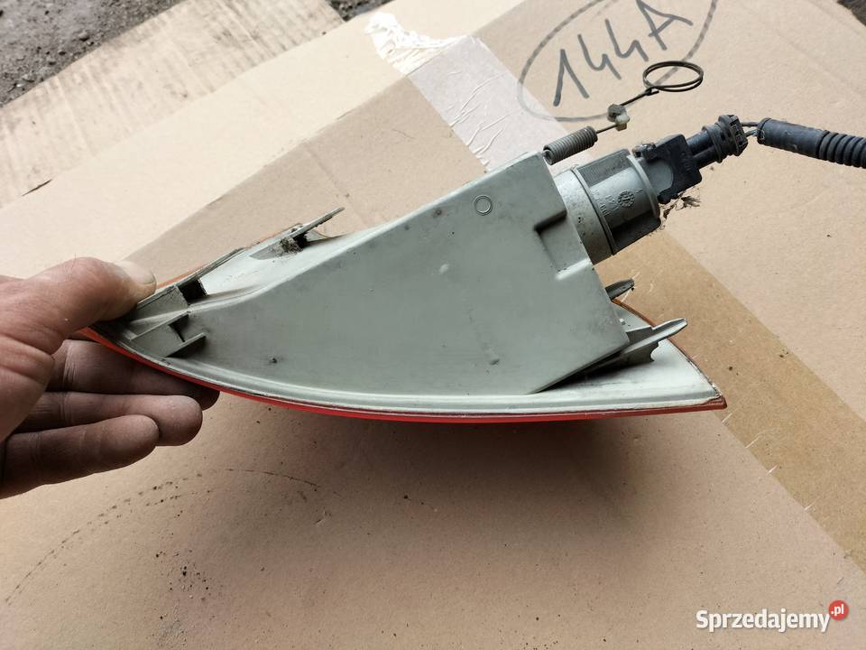 FIAT PUNTO 1 MK1 KIERUNKOWSKAZ PRAWY osobowe lubelskie Kamień-Kolonia