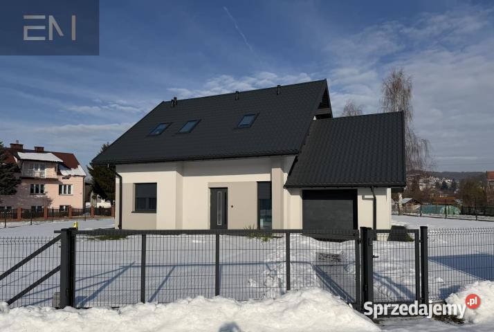 sprzedaży domu wolnostojącego 1171m2 Strzyżów