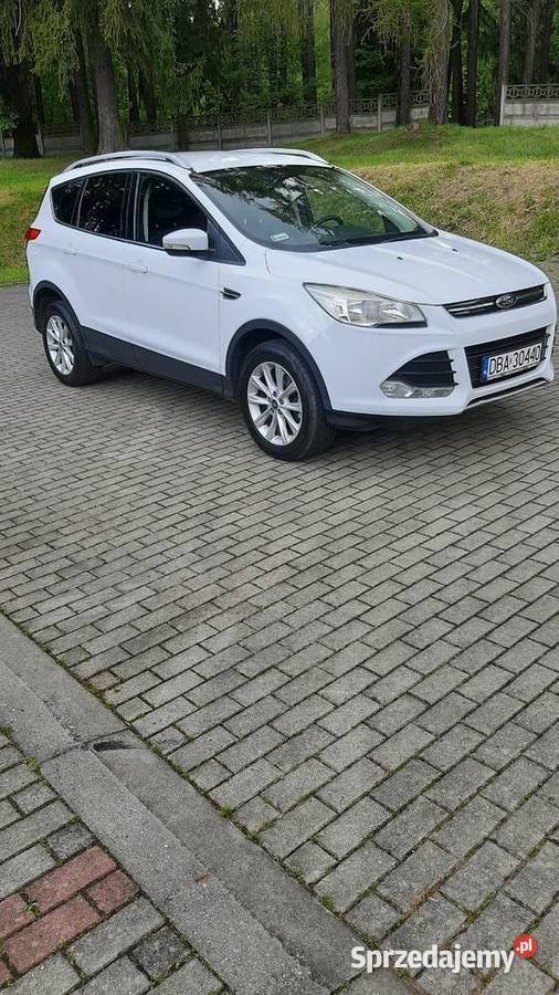 Ford Kuga stan bezwypadkowy