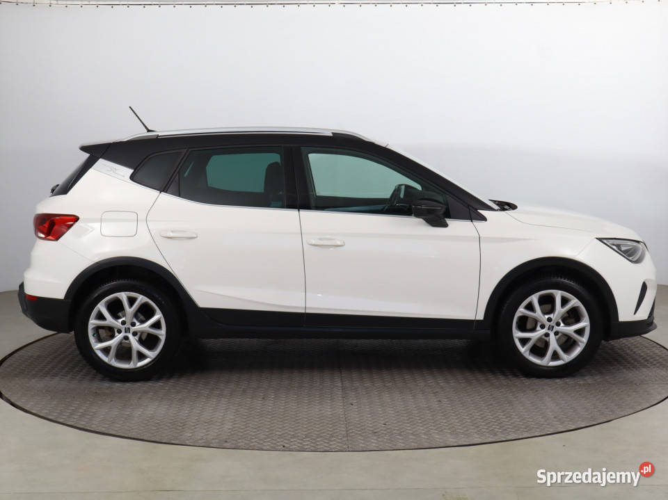 Seat Arona 10 TSI podgrzewane fotele