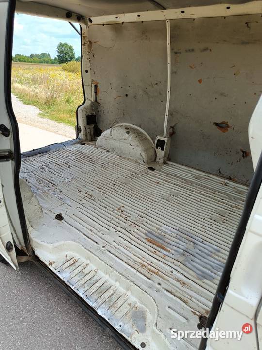 Volkswagen Transporter T4 VW T4 19TD 1998r nieuszkodzony Załazy sprzedam