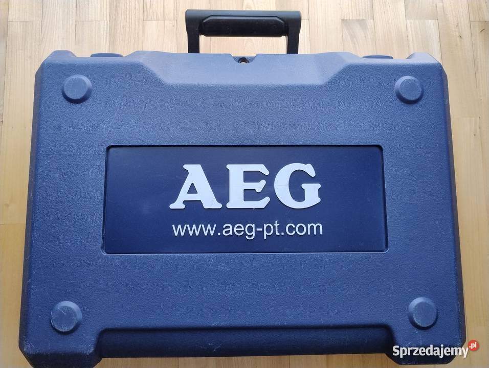 wiertarkowkrętarka plus latarka AEG 12 V Ostrów Mazowiecka sprzedam