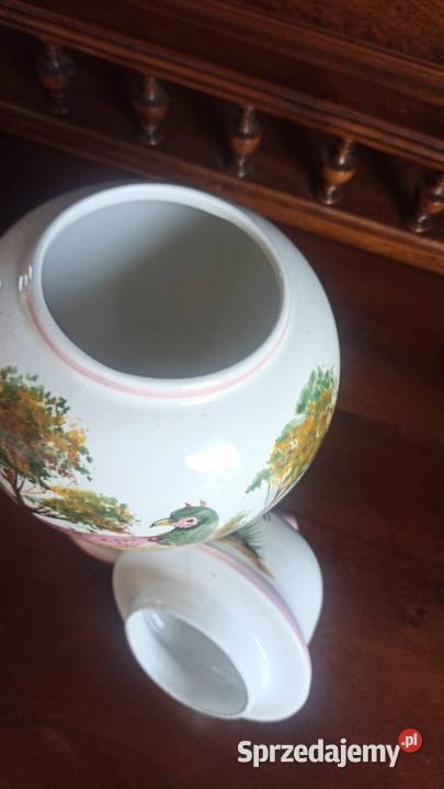 Amfora z ptakiem Sygnatura numeryczna Porcelana i szkło