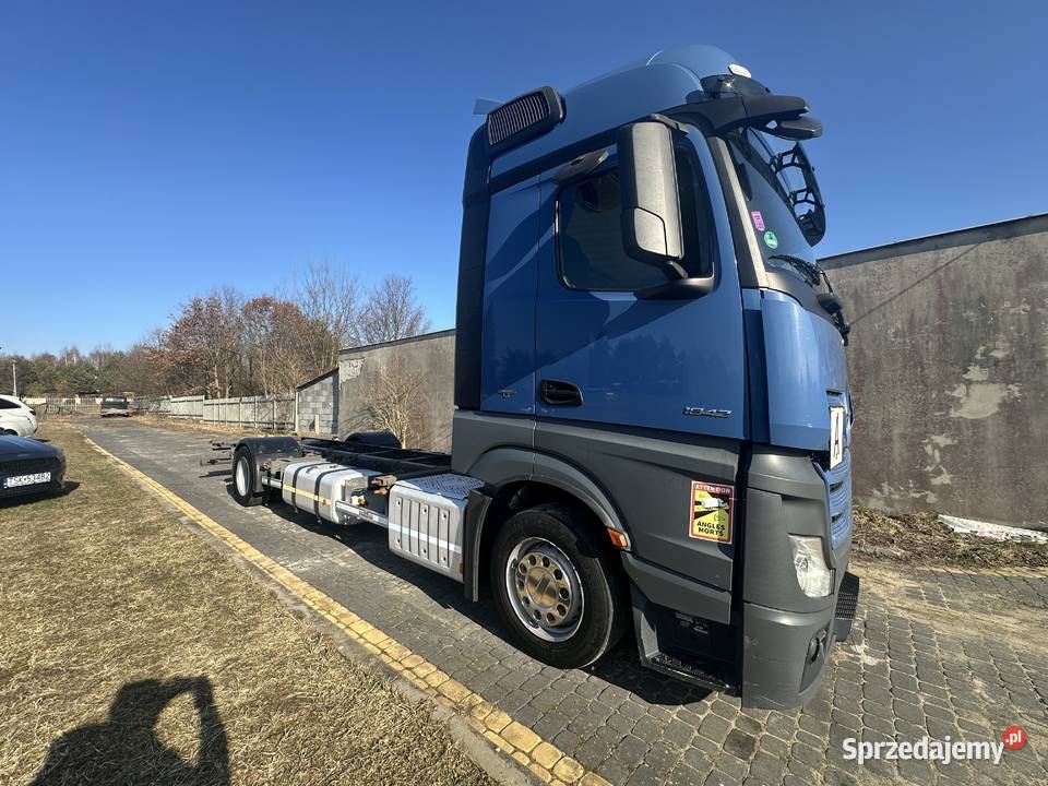 Mercedes Actros 1842 LOW DECK ZABUDOWA RAMA diesel Bliżyn sprzedam