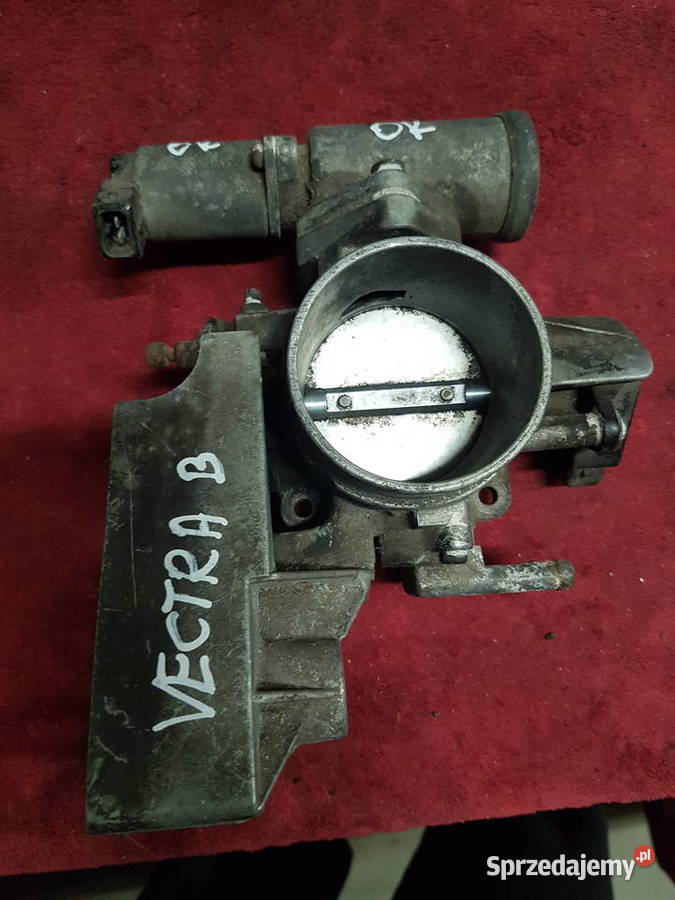 OPEL VECTRA B OMEGA B 20 16V PRZEPUSTNICA sprzedam