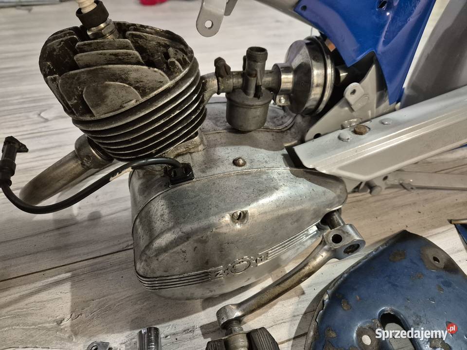 Komar zzr 232 1966 rzadki egzemplarz Rok produkcji 1966 śląskie Jaworzno