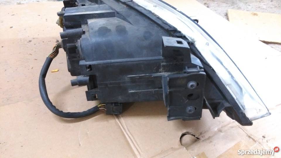 Ford Mondeo mk3 lampa przednia lewa xenon Ostrowice sprzedam