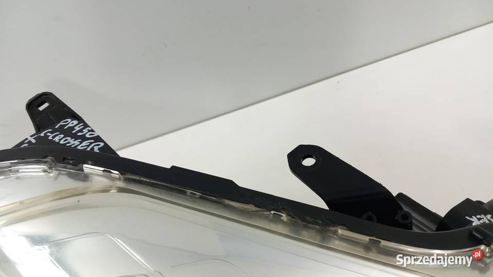 CCROSSER LAMPA PRZÓD PRAWA SOCZEWKA XENON osobowe wielkopolskie