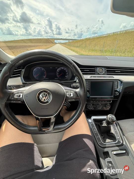 Volkswagen Passat czarny Kock sprzedam