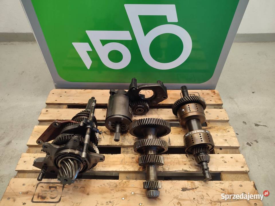 Kosz skrzyni biegów McCormick MTX 175