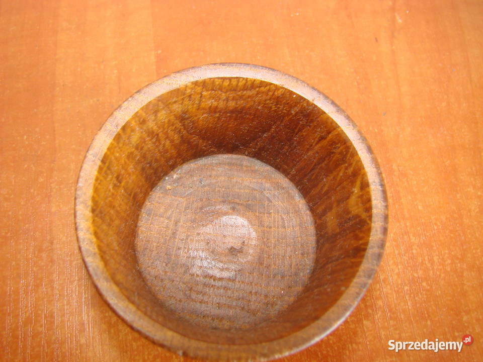 mały drewniany kubeczek Pruszcz Gdański