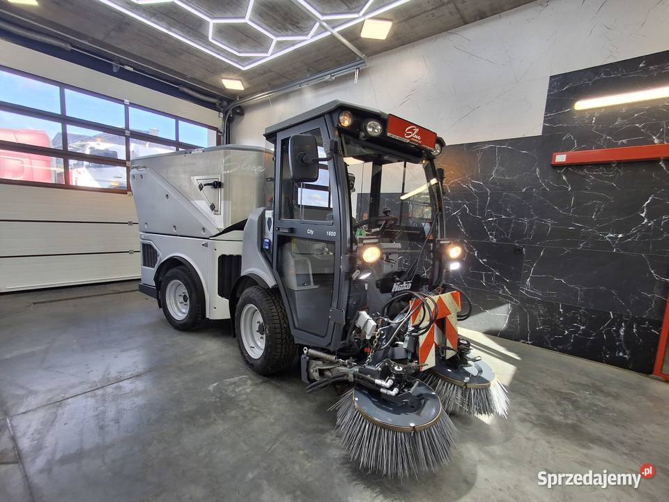 HAKO Citymaster 1600 Zamiatarka Chodnikowa Euro6 Rok produkcji 2019 pomorskie
