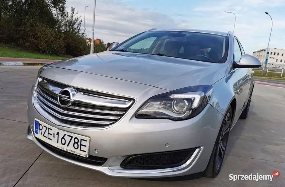 Opel Insignia automatyczna Goździk