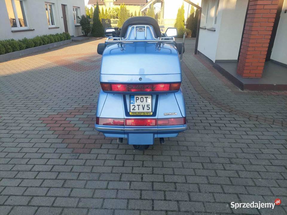 Sprzedam Honda Golding Pojemność 1500 1500cm3 Motoryzacja
