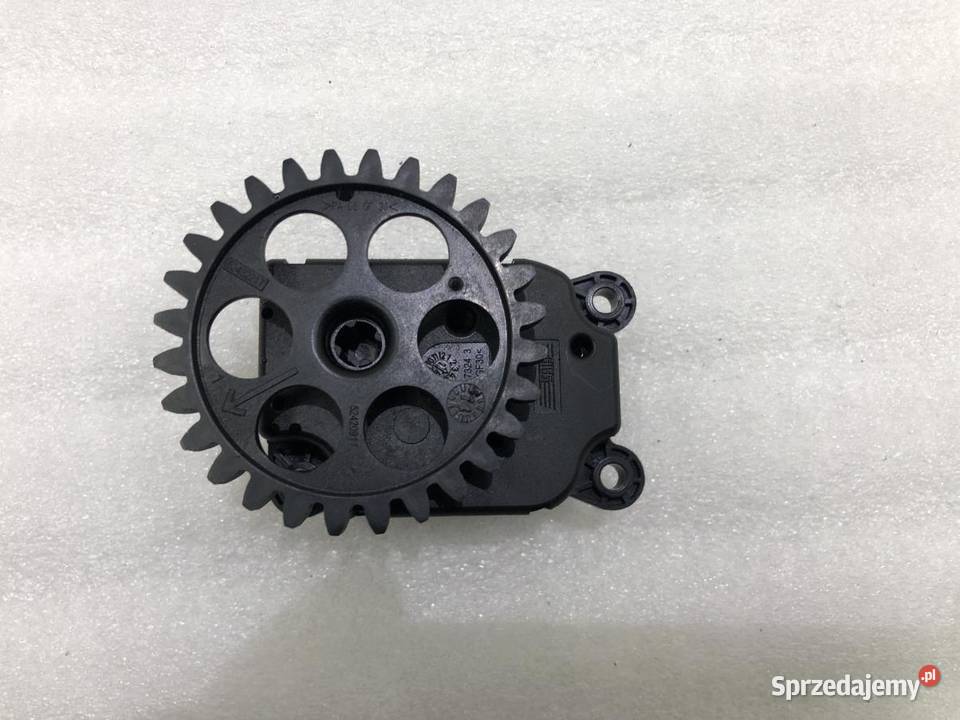 SILNICZEK NAGRZEWNICY OPEL INSIGNIA A 13372986