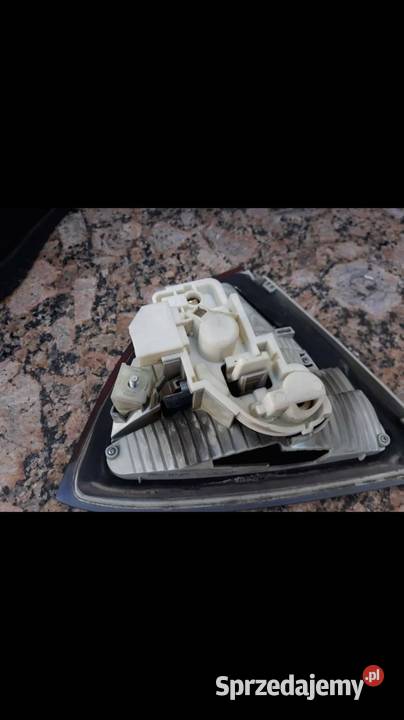 Tylne lampy BMW E91 Nowy Żmigród