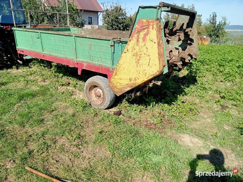 Rozrzutnik obornika 35 tony Nawożenie