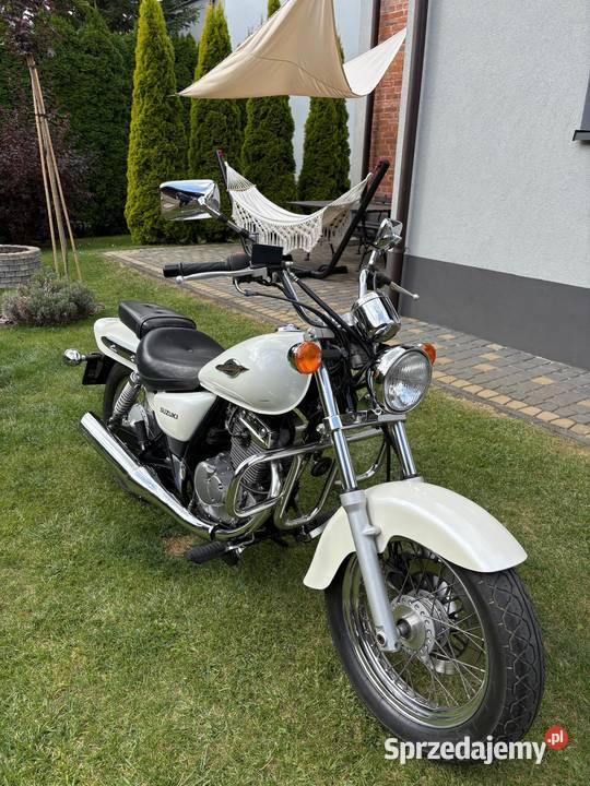 Suzuki Marauder 125