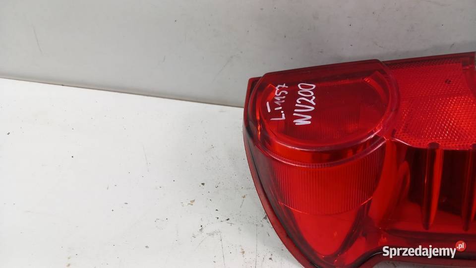 NISSAN NV200 LAMPA TYŁ LEWA wielkopolskie Zbierkowo