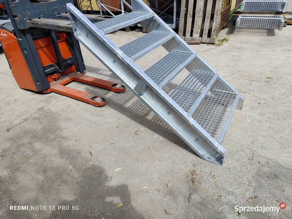 Schody metalowe wema wejście na 112 loft 5