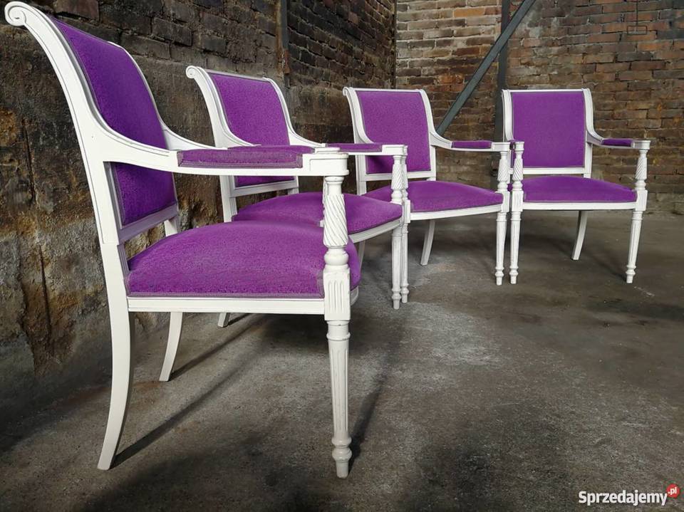 Fotelfotelik Ludwik XVI do toaletkibiurka Meble Wałbrzych