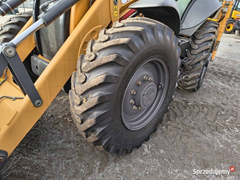 KOPARKOŁADOWARKA CASE 695SV 2023R JCB CAT wielkopolskie Krotoszyn