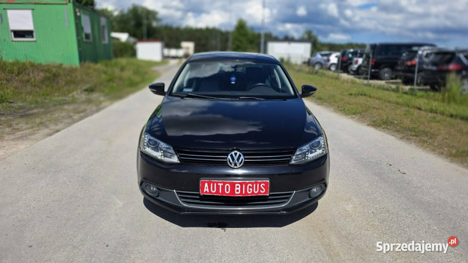 Volkswagen Jetta automat ledy salon polska pomorskie Lębork
