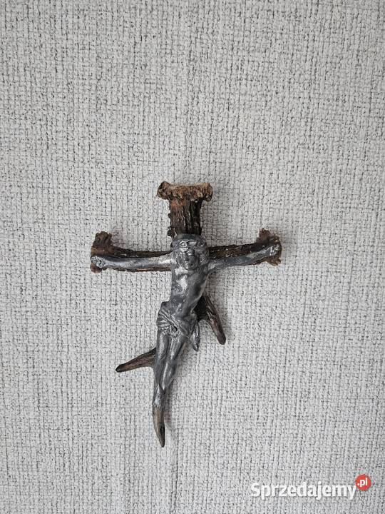 Krzyż z poroza duzy Olesno