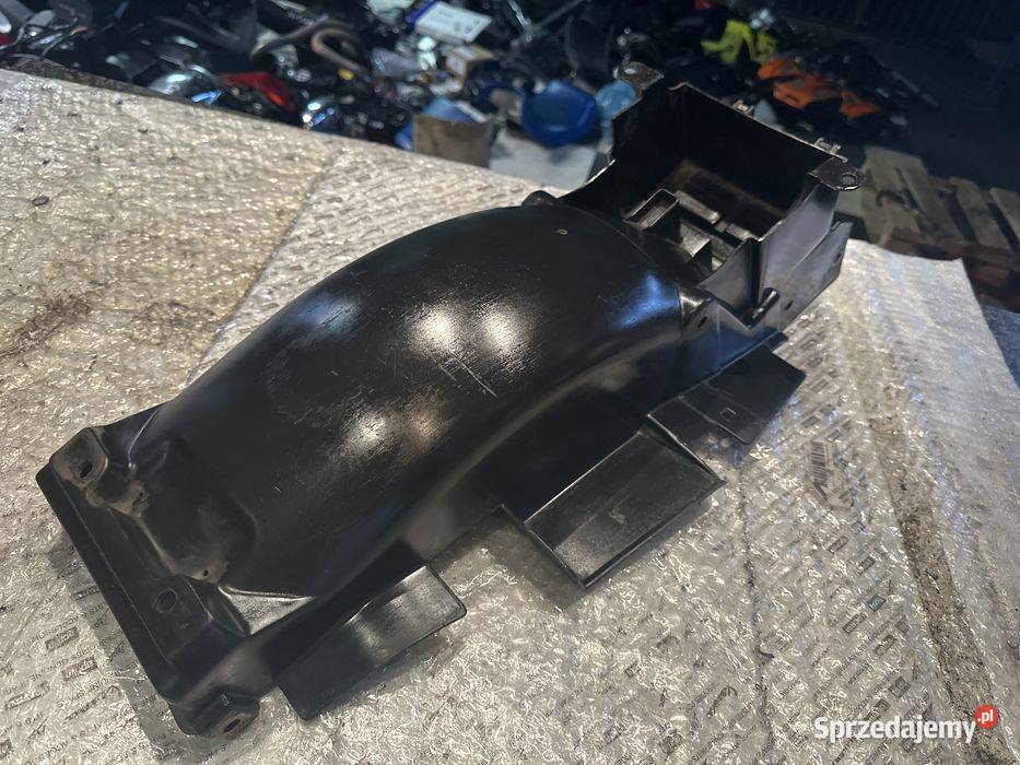 Honda NTV 650 RC33 Nadkole Błotnik Tył Poznań