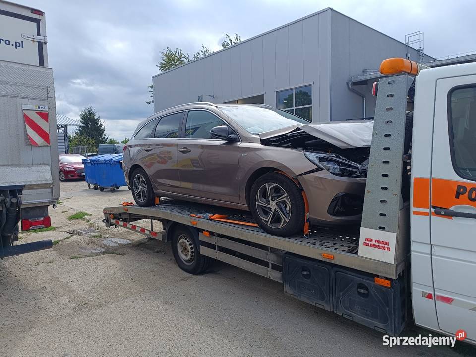 TANIA LAWETA Holowanie Przewóz aut Transport Siechnice