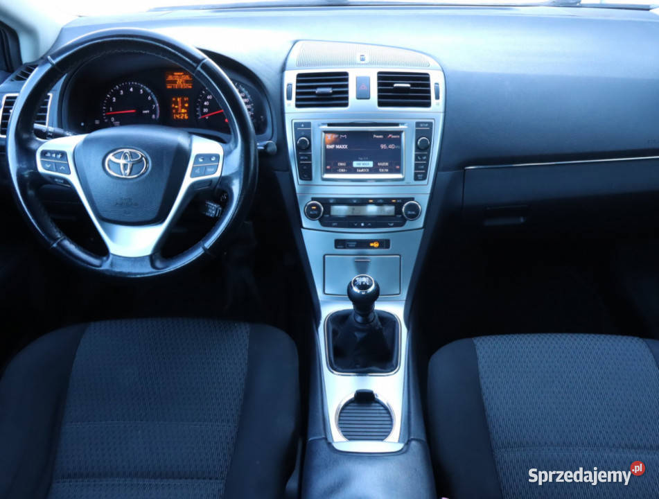 Toyota Avensis 16 Valvematic bluetooth Piaseczno