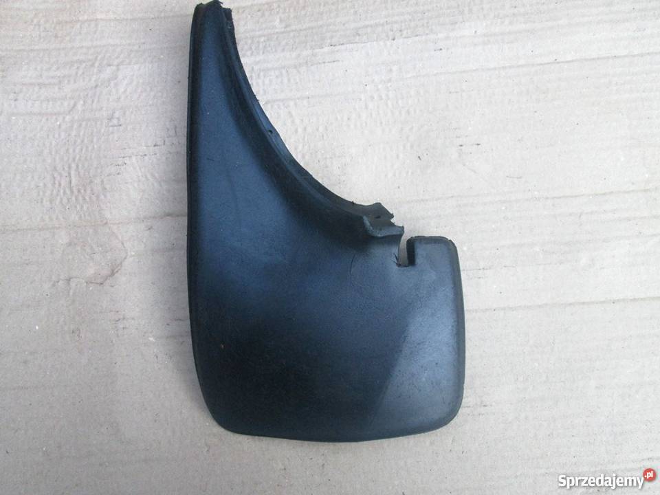 FIAT 126p MALUCH chlapacz tylny lewy plastikowy Piotrków Trybunalski