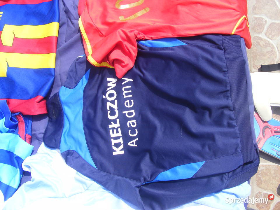 Zestaw kibica sportowca piłkarzachłopca Wrocław sprzedam