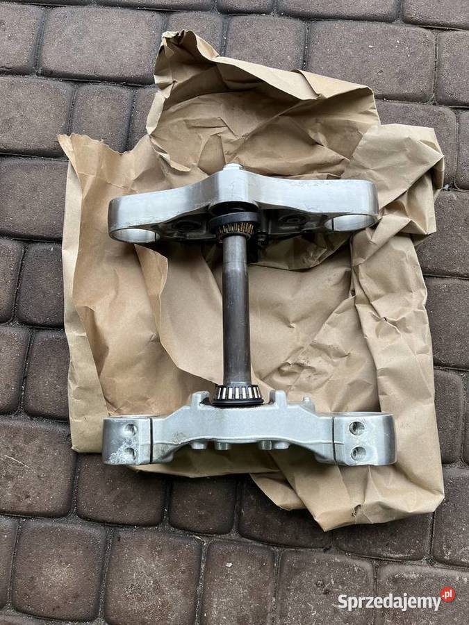 SUZUKI VZR1800 M109 CHŁODNICA KPL LAMPA OWIEWKA