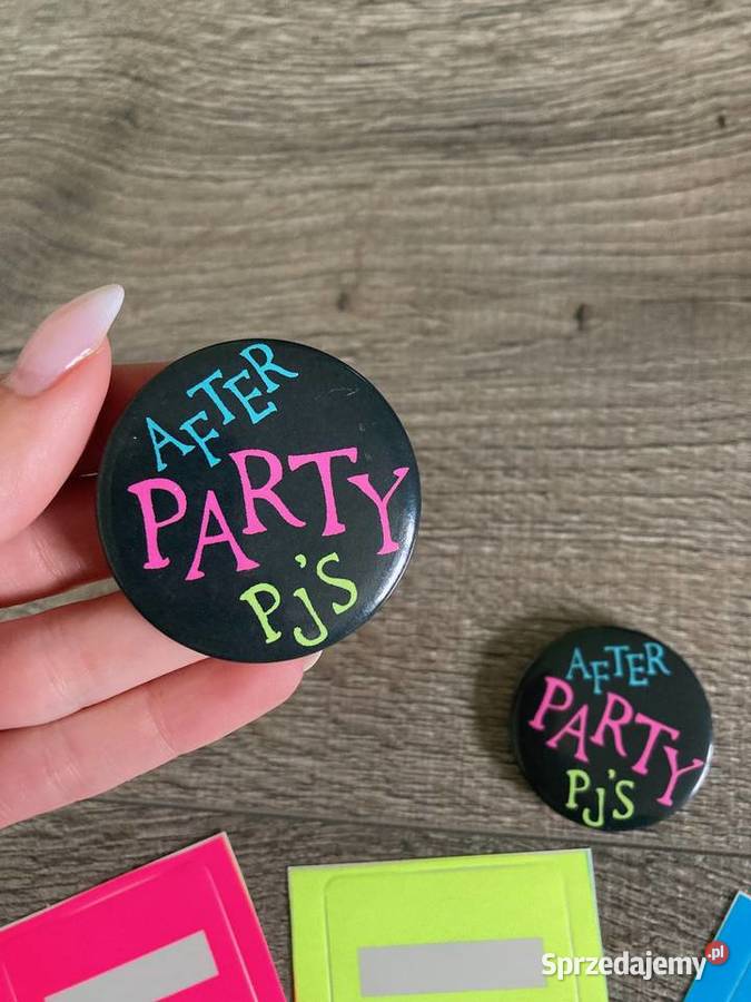 Nowe broszki piny Victorias Secret Pink i Dla kobiet podkarpackie