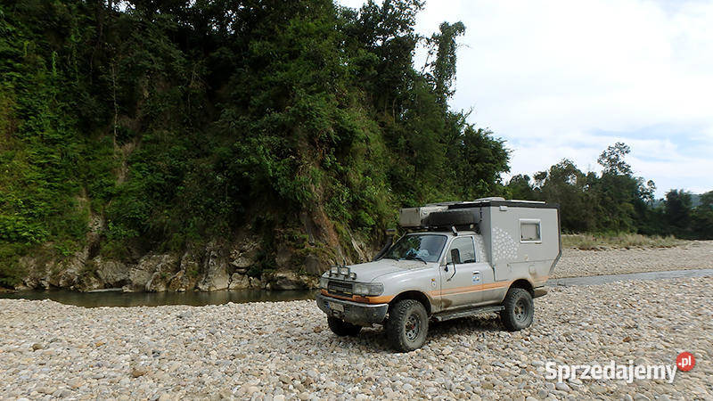 Toyota Land Cruiser HDJ80 kamper Książ Wielkopolski