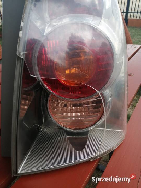 Sprzedam lampę to Toyoty Corolli Verso prawy tył Prawe Łanięta