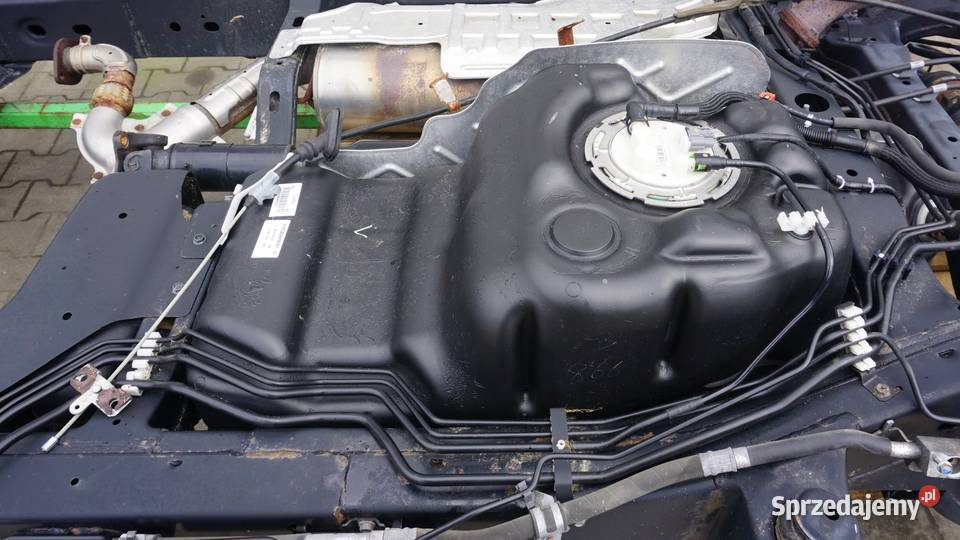 POMPA PALIWA INFINITI QX80 2010 wielkopolskie Nowy Tomyśl sprzedam