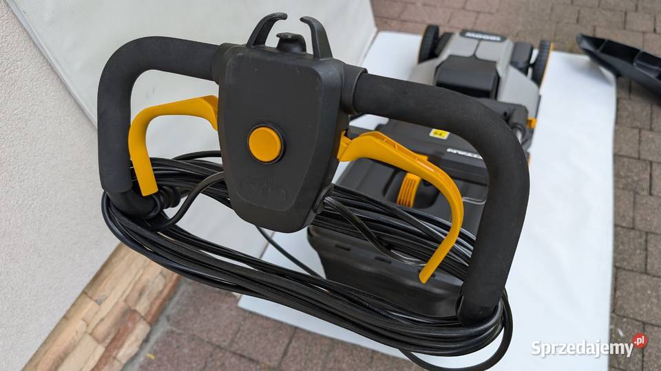 Kosiarka elektryczna Titan TTB834LWM 1800 W Kosiarki elektryczne Jadowniki sprzedam