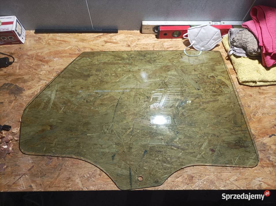 Szyby tylne mondeo mk5 kombi 2016 osobowe Myślibórz