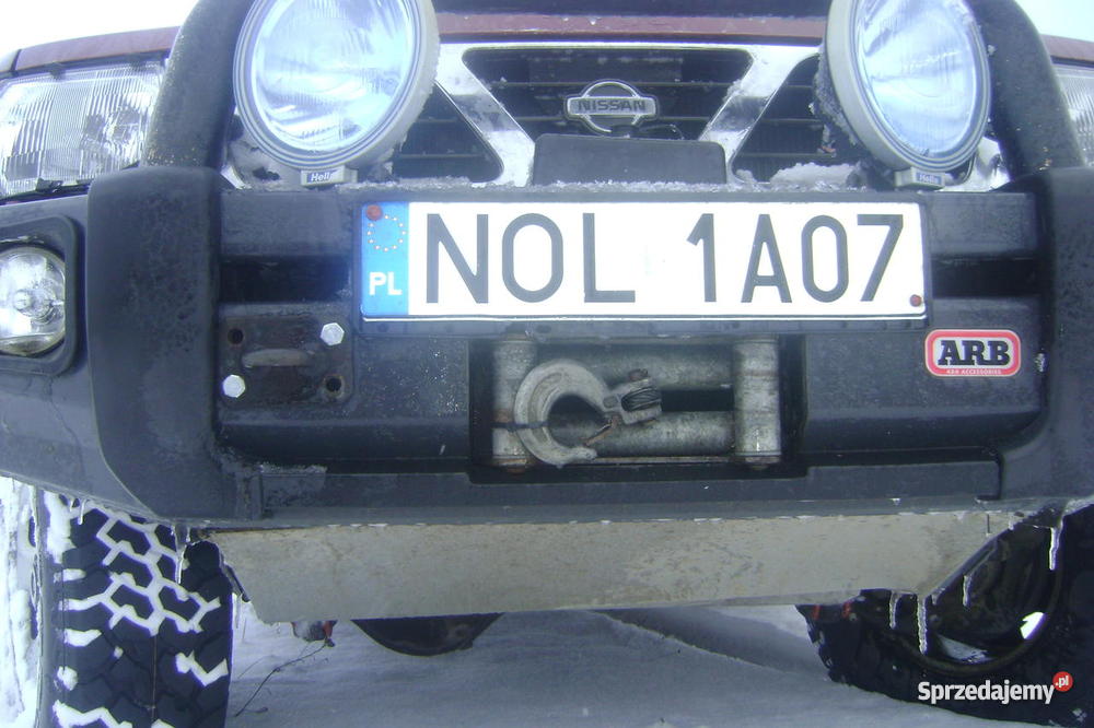Nissan Patrol nieuszkodzony Nowa Wieś Mała